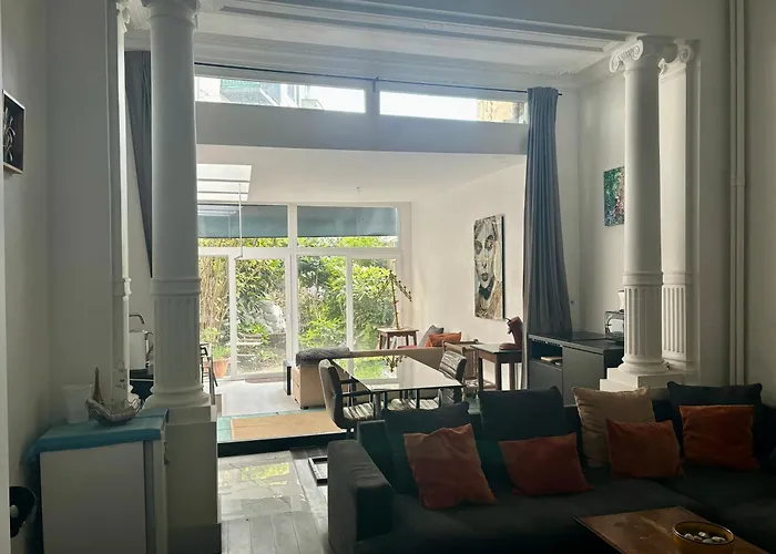 Art Apartment